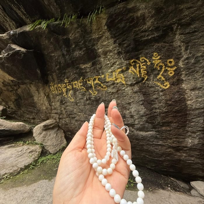 Buddhist Text Lingre Travel